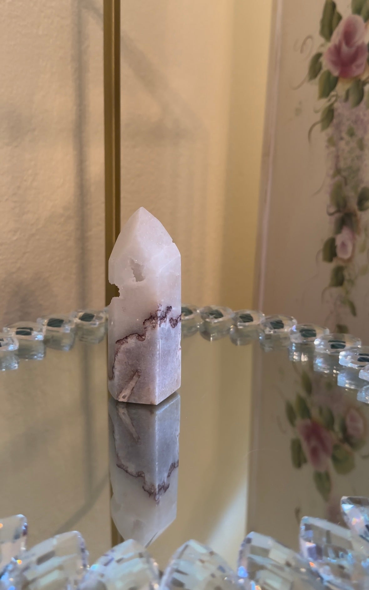 Unique White & Lilac Colored Pink Amethyst Tower